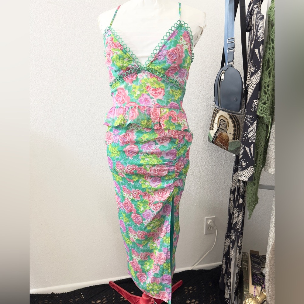 Lulu's NWT Boquet ,Girl, Hey Green Floral Two Piece size S and M *see below